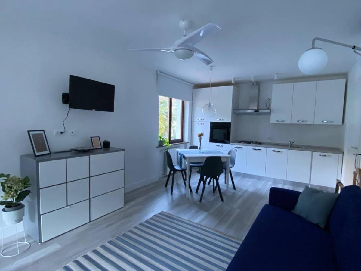 Garda View Apartment Tenno Exterior photo