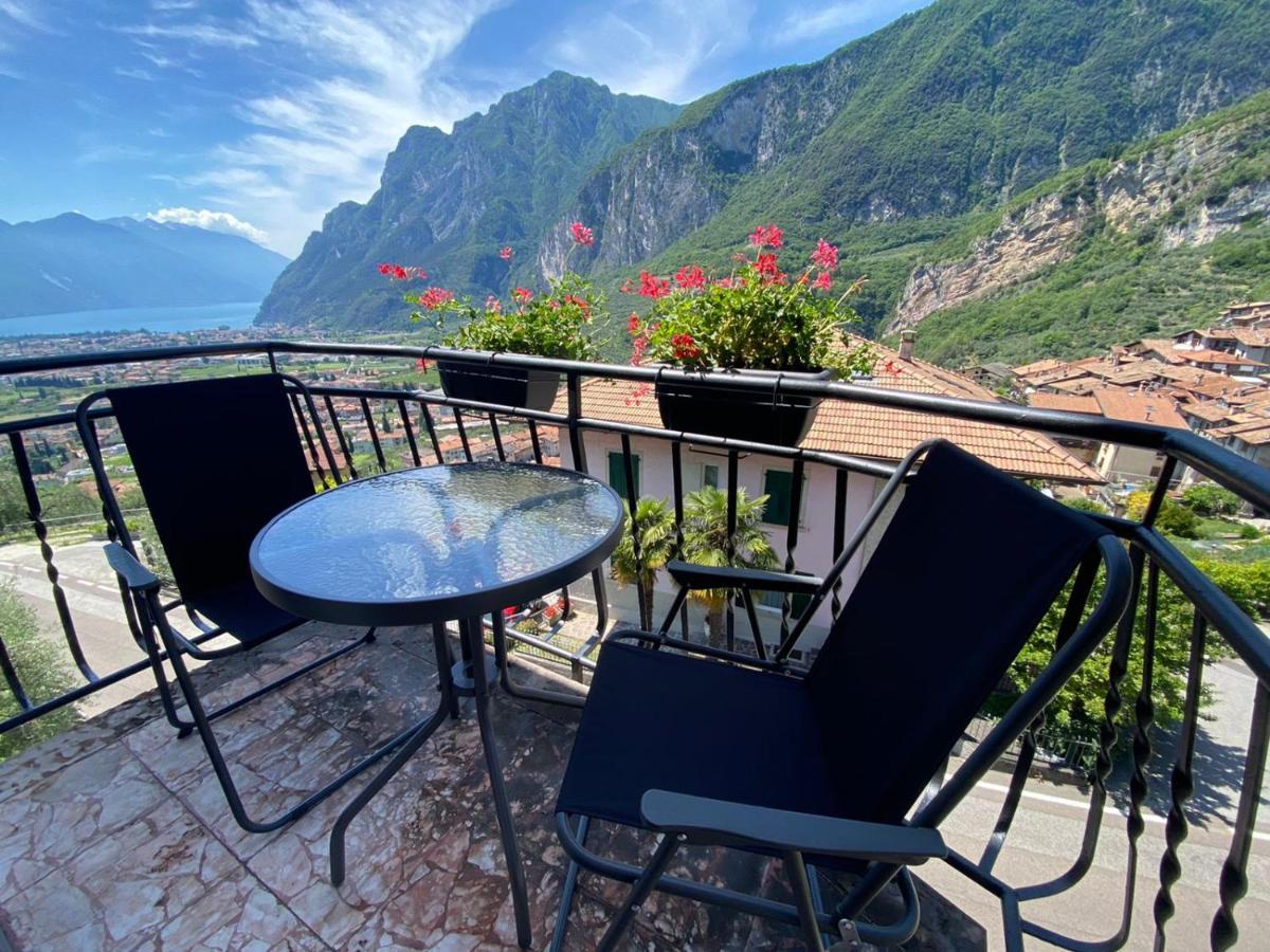 Garda View Apartment Tenno Exterior photo